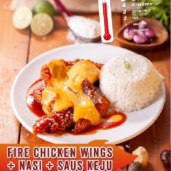 Special Crispy Fire Wings Saus Level   Nasi