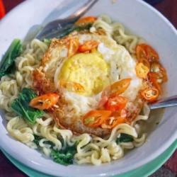 Indomie Telor Rebus