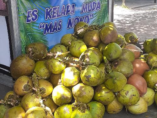 Es Kelapa Muda Mas Mono Timur Mbarkasi, Ngemplak/Donohudan/brogo Rt05