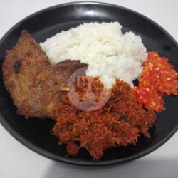 Nasi Daging Empal Serundeng