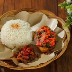 Nasi Ayam Sambal Kemangi