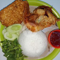 Ikan Nila Merah Goreng