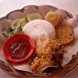 Paket Lengkap Ayam Paha Manis