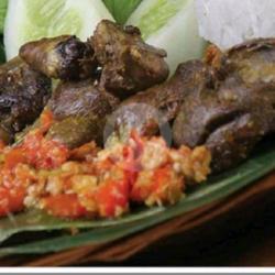 Ayam Goreng (ati Ampela)