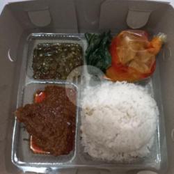 Nasi Rendang Sambal Daun Singkong Sayur