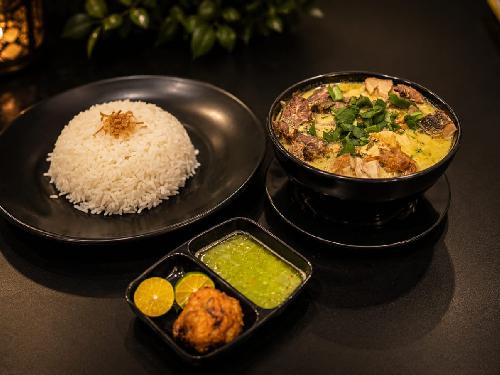 Warung Tante Cafe and Resto, Lampeuneurut Gampong