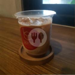 Es Kopi Susu Hazelnut