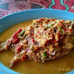 Nasi Pecak Mujaer