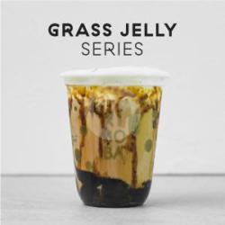 Earl Grey Grass Jelly Milk Tea