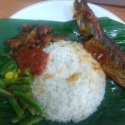 Nasi Rames Ikan Kembung