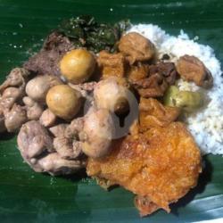 Nasi Gudeg Uritan Ayam Kampung