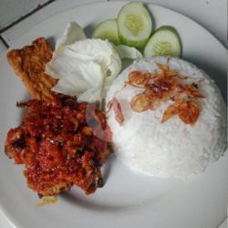 Paket Ayam Bakar Betutu