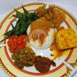 Nasi   Tahu Kare