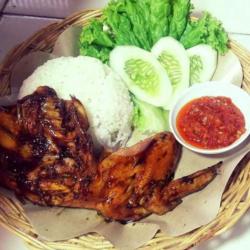 Paket Ayam Bakar Juara.