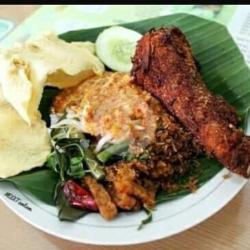 Nasi Pecel Lauk Bandeng Presto