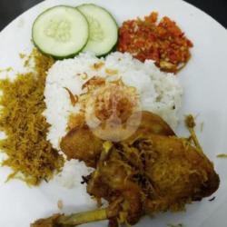 Nasi Bebek Goreng Special Free Es Jeruk Peras / Lemon Tea