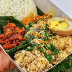 Nasi Lawar Ayam