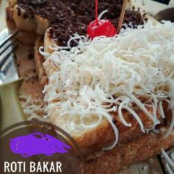 Roti Bakar Coklat Keju