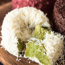 Cheesy Pandan Chiffon Cake