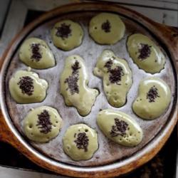 Kue Cubit Coklat Greentea 3/4