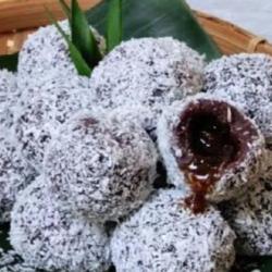 Klepon Ketan Hitam Isi 4pc