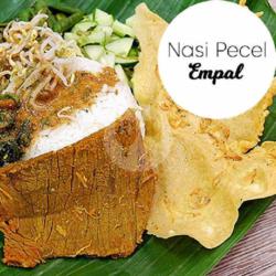 Nasi Pecel Lauk Empal