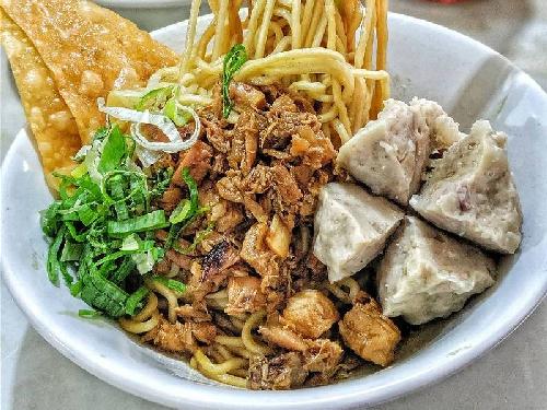 Mie Ayam Bakso Mbah Ali