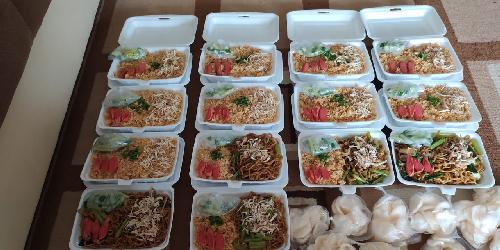 Bakso Bangkit Dan Nasi Mie Goreng Cak Ipin, Perumahan Jade Sudimoro