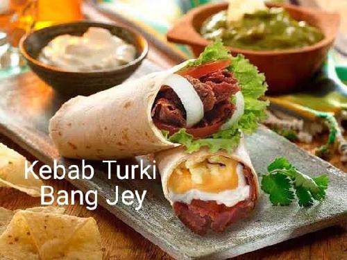 Kebab Turki Bang Jey, Kontrakan Pinggir Jalan No 55