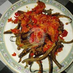 Belut Goreng Balado Merah