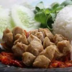 Nasi Penyetan Pentol  Ampela