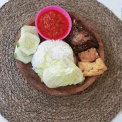 Sego Sambel Ayam Goreng Jumbo