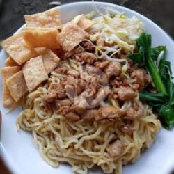 Mie Ayam Jamur Toge Sawi