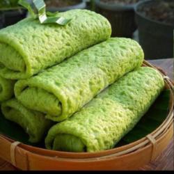 Kue Dadar Gulung Inti