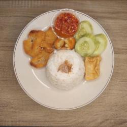 Nasi Nugget Geprek Sambal Bawang