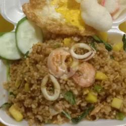 Nasi Goreng Nanas, Bumbu, Sotong, Udang, Telor, Saos Tomat, Saos Chilli, Oster Saos, Nanas, Cary Powder, Penyedap Rasa