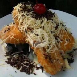 Pisang Crispy Keju Coklat Susu