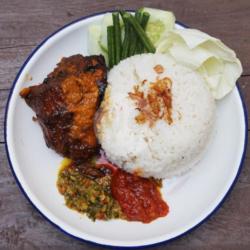 Nasi Ayam Bakar Rendang