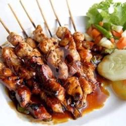 Sate Ayam Maknyus