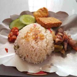 Nasi Liwet Tumis Cumi Asin