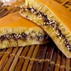 Martabak Manis Coklat Susu