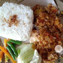 Ayam Geprek Nasi Lada Hitam