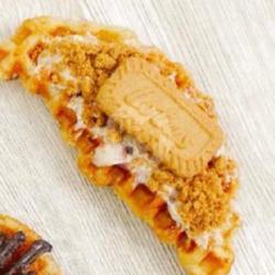 Lotus Biscoff Croffle