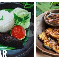 Mendoan Bakar   Nasi   1 Lele Bakar Lalapan Sambel Bledek