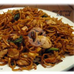 Mie Goreng Tek Tek