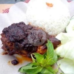 Promo Nasi Ayam Sambal Hitam (menu Unggulan)