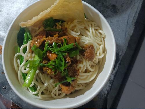 Mie Aym &Bakso Pasar Semuloh, Pasar Semuloh