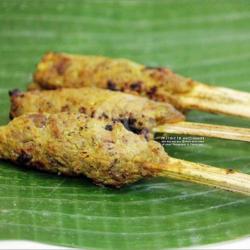 Sate Lilit Bali (babi)