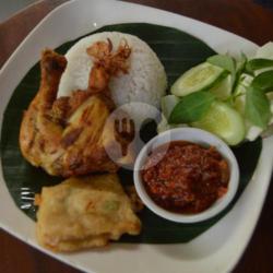 Paket 1 (ayam Goreng Rempah)   Es Teh