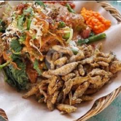 Nasi Pecel Iwak Wader